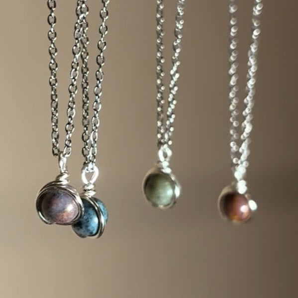 Celeste Pendant - Assorted (1 piece)